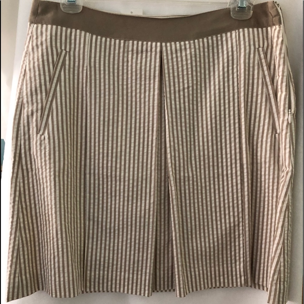 Sear sucker, tan and ivory pleated summer skirt
